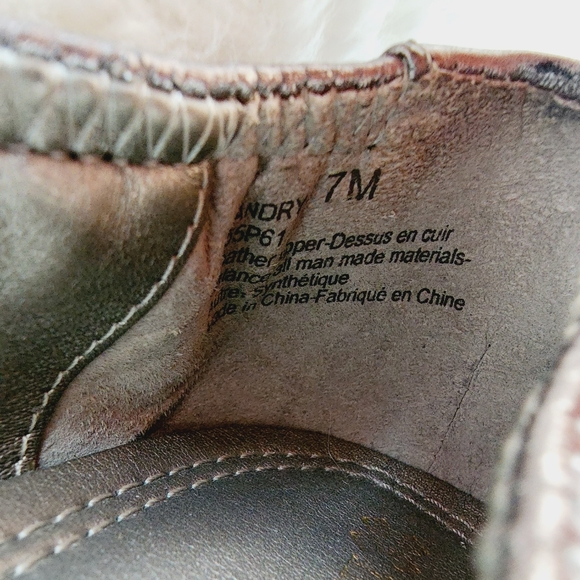 [7] Naturalizer Pewter Landry Flat - Picture 3 of 9